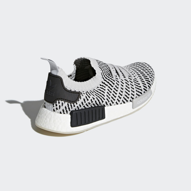 Nmd r1 stlt pk  grey two hotsell